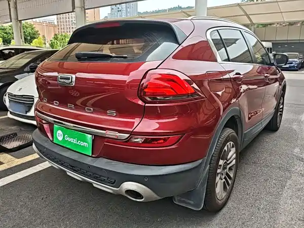 Qoros 5 2018
