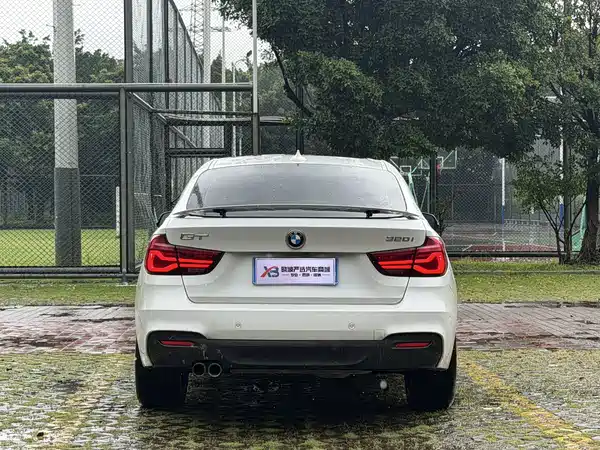 BMW 3 Series GT 2021