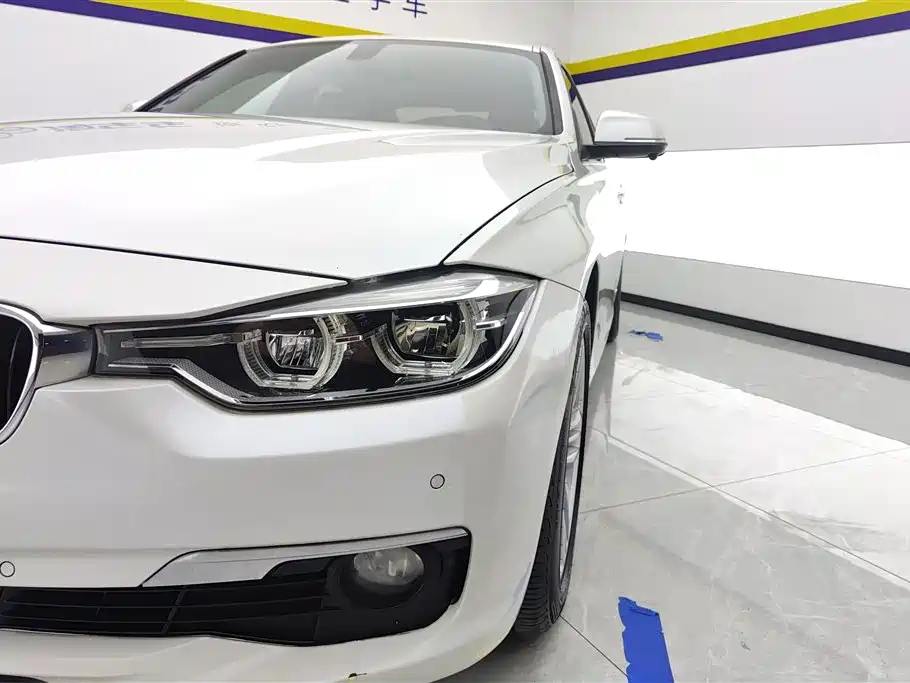 BMW 3 Series 2017