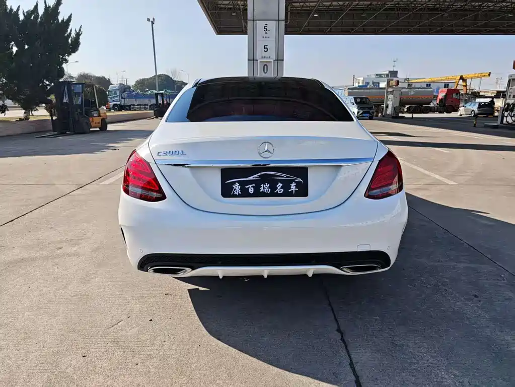 Mercedes-Benz C-Class 2018 — фото 12