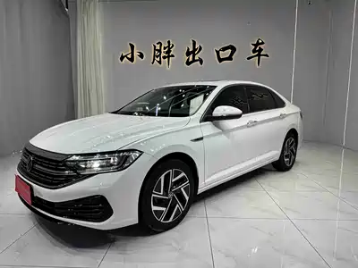 Volkswagen Sagitar 2022