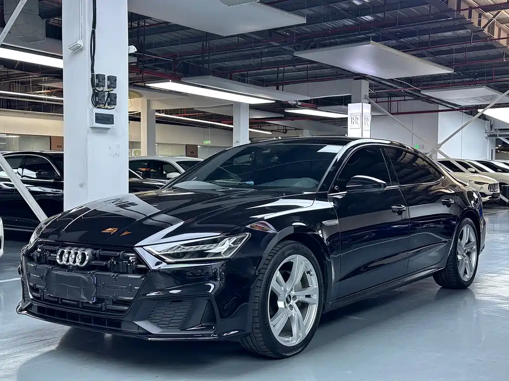 Audi A7L 2022 — фото 1