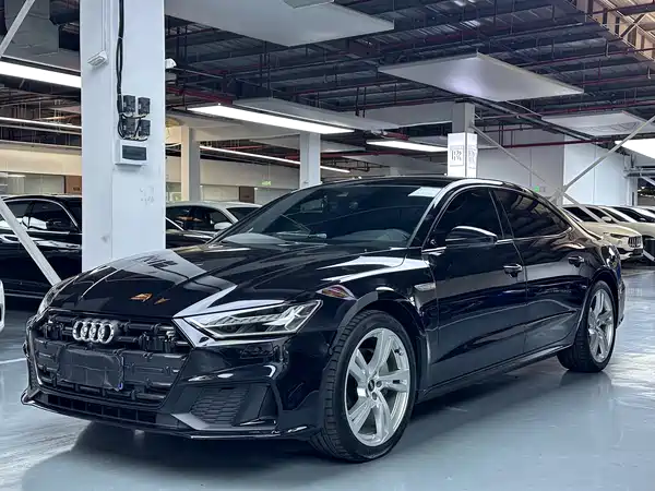 Audi A7L 2022