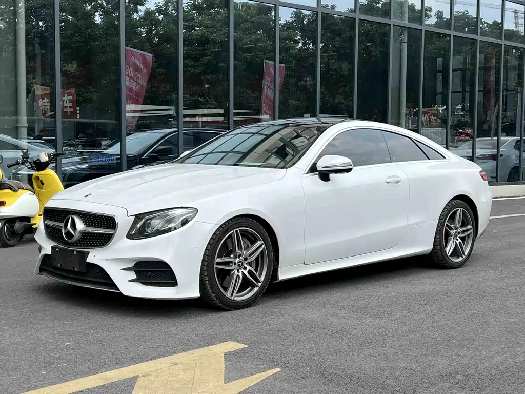 Mercedes-Benz E-Class 2017 — фото 1