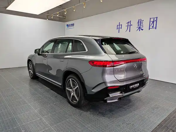 Mercedes-Benz EQS SUV 2025