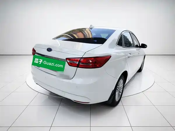 Ford Escort 2016