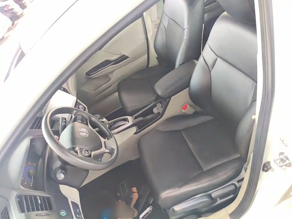 Honda Civic 2016 — фото 15
