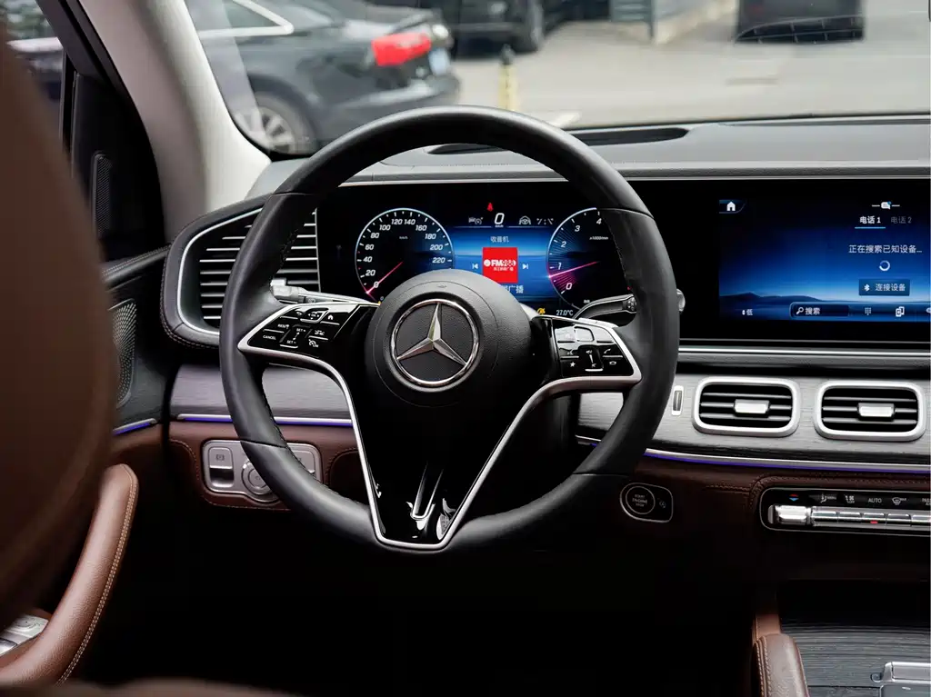 Mercedes-Benz GLE 2023 — фото 16