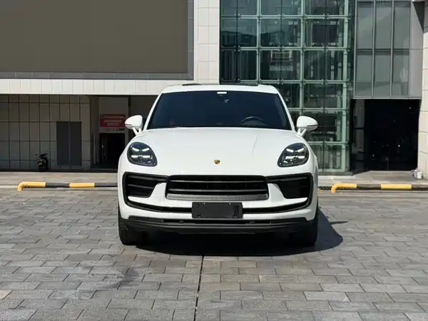 Porsche Macan 2022