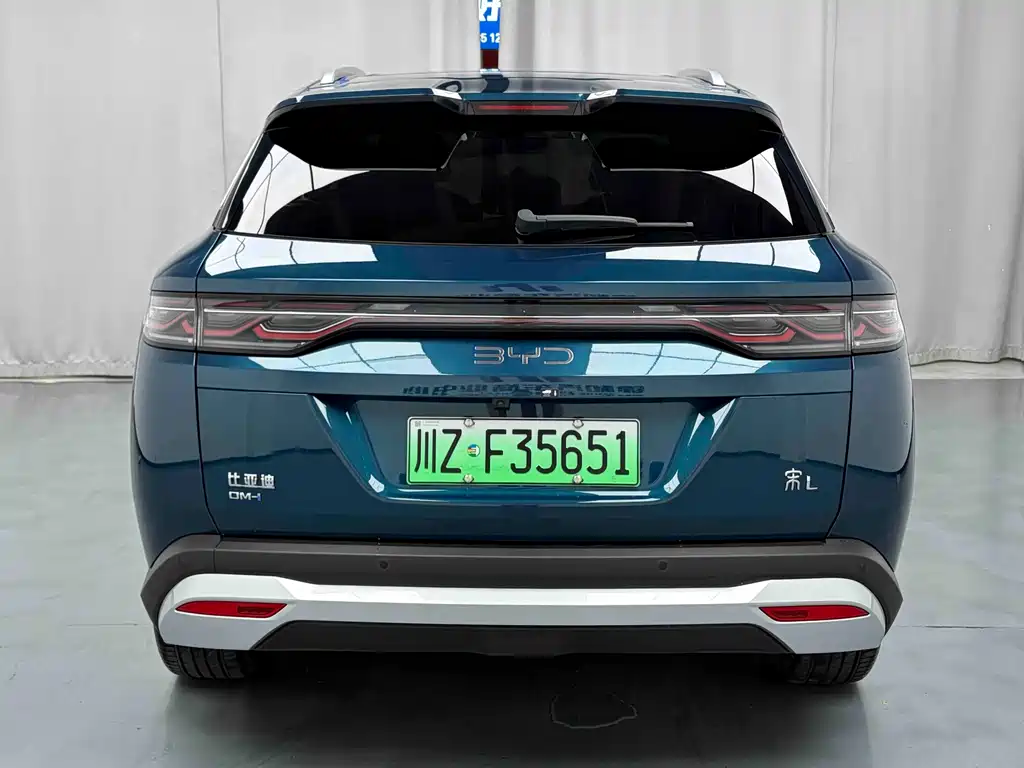 BYD Song L DM-i 2025 — фото 8