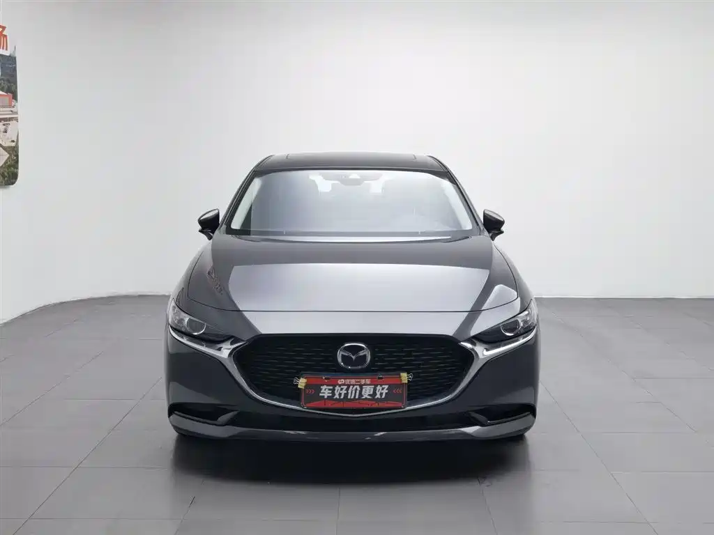 Mazda 3 Axela 2023