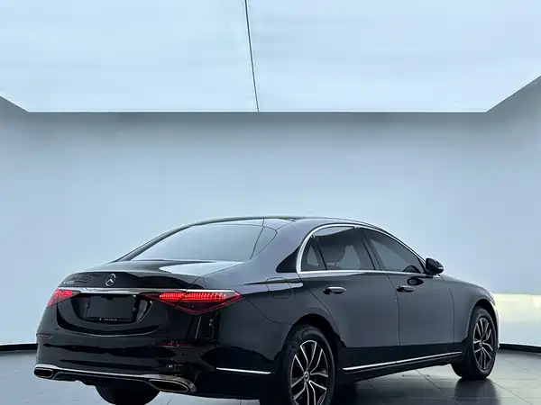 Mercedes-Benz S-Class 2021