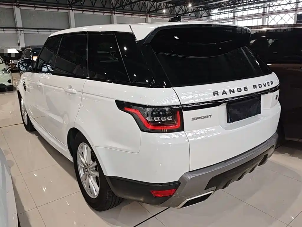 Land Rover Sport 2020 — фото 5