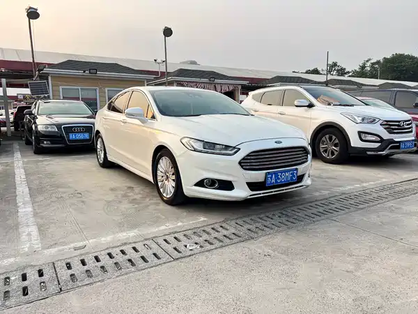 Ford Mondeo 2015