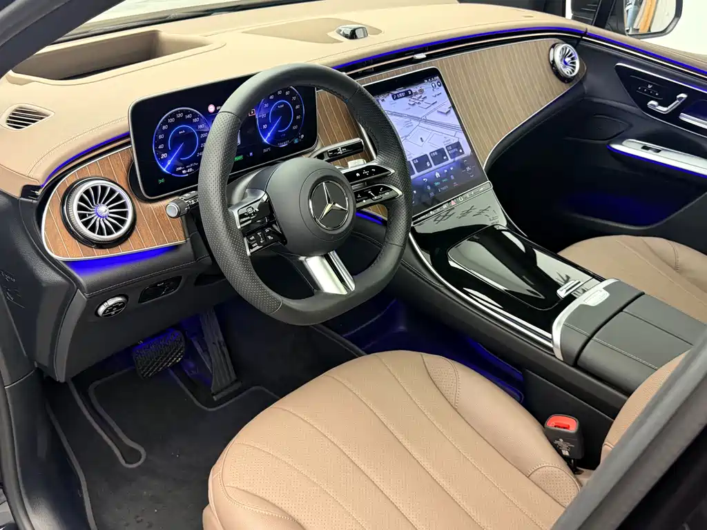 Mercedes-Benz EQE SUV 2025 — фото 10
