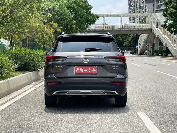 GAC Trumpchi GS4 2021