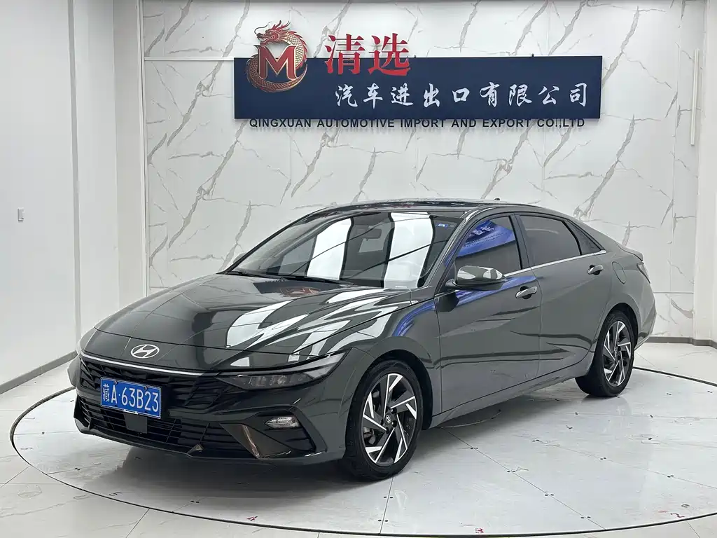 Hyundai Elantra 2023