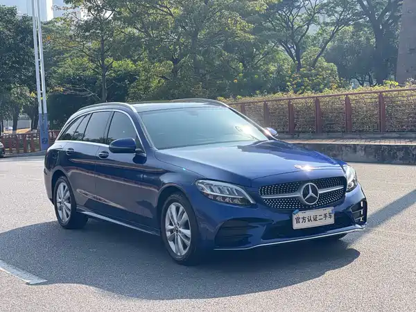 Mercedes-Benz C-Class 2020