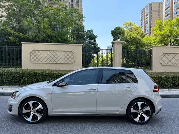Volkswagen Golf GTI 2017