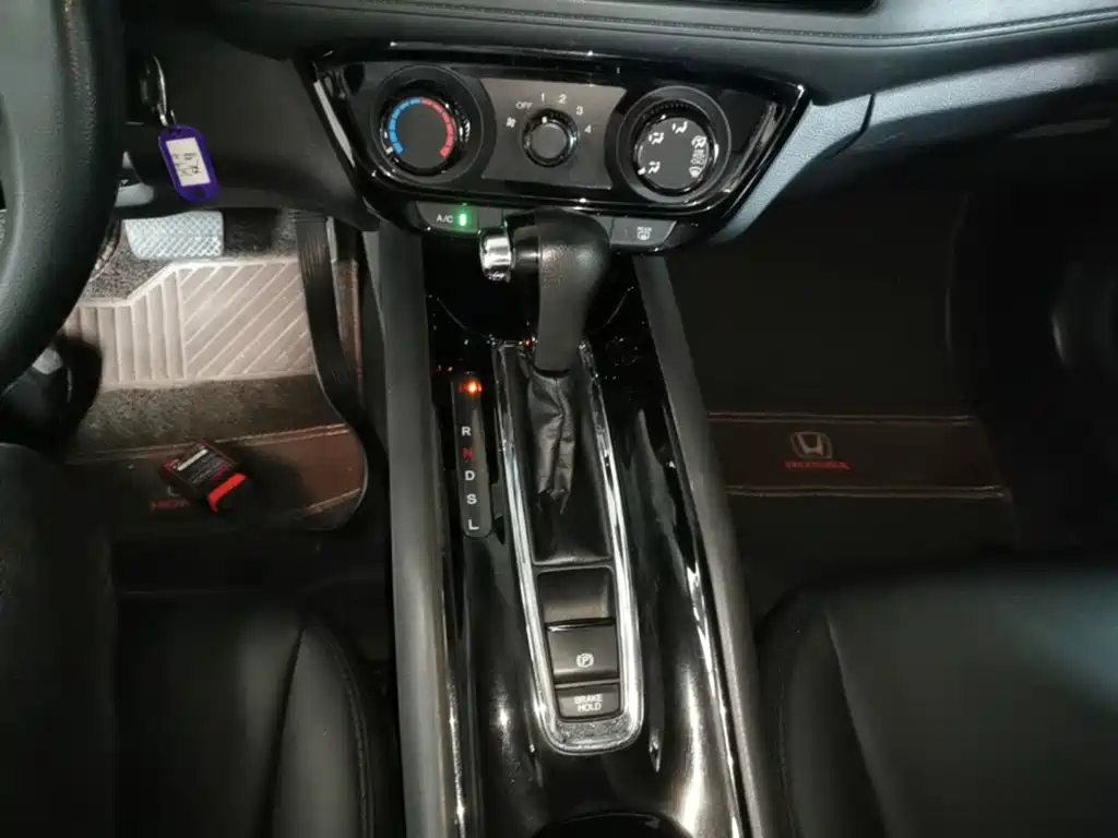 Honda Vezel 2019 — фото 14