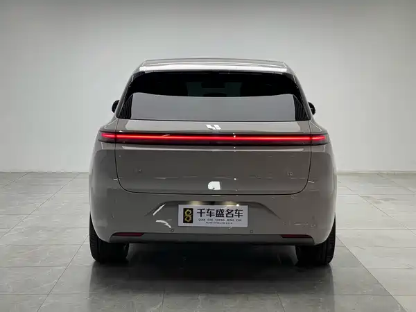 Li Auto L6 2024