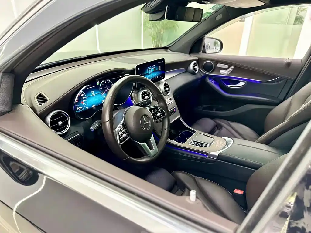 Mercedes-Benz GLC 2021 — фото 4