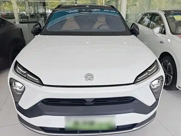 NIO ES6 2021