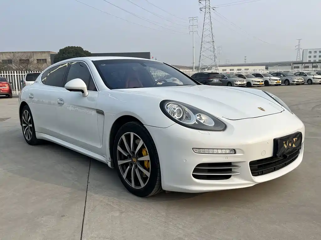 Porsche Panamera 2016 — фото 23