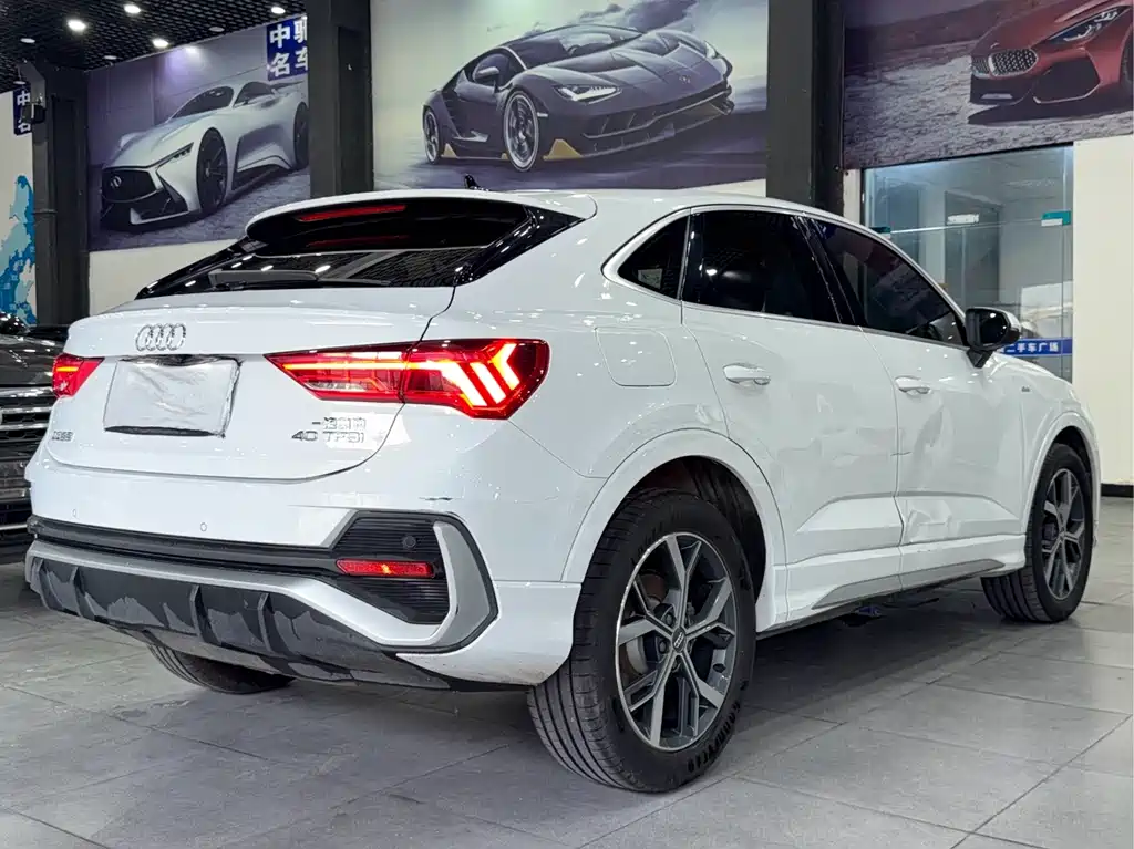 Audi Q3 Sportback 2020 — фото 21