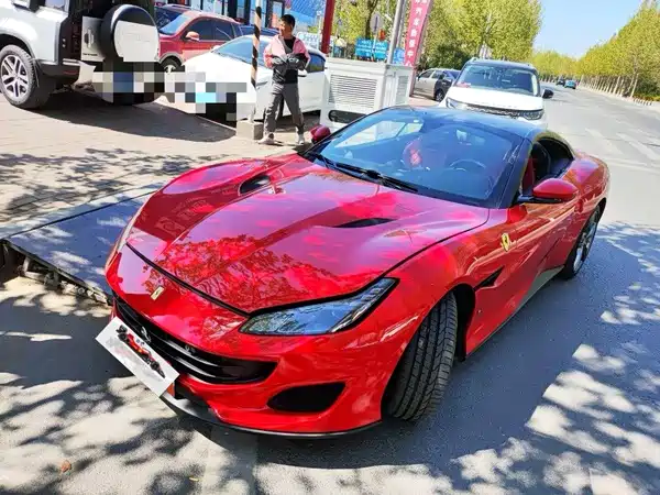 Ferrari Portofino 2019
