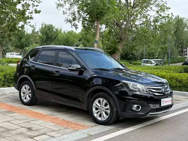 GAC Trumpchi GS5 Super 2015