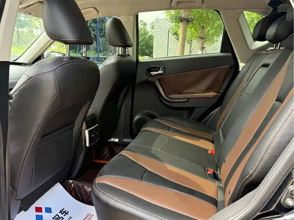 GAC Trumpchi GS5 Super 2015