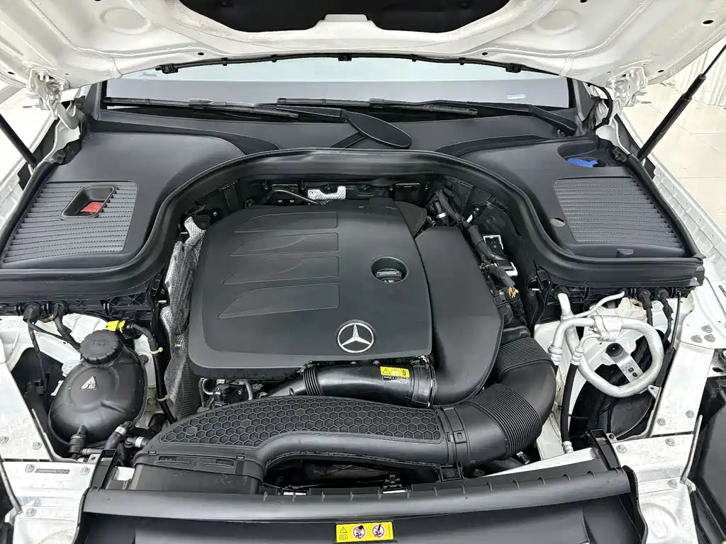 Mercedes-Benz GLC 2021 — фото 17