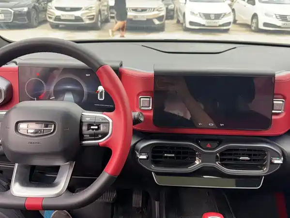 Geely ICON 2020