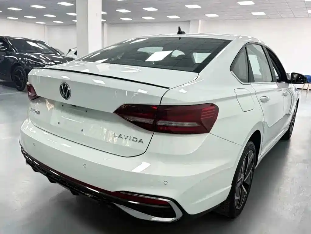 Volkswagen Lavida 2024