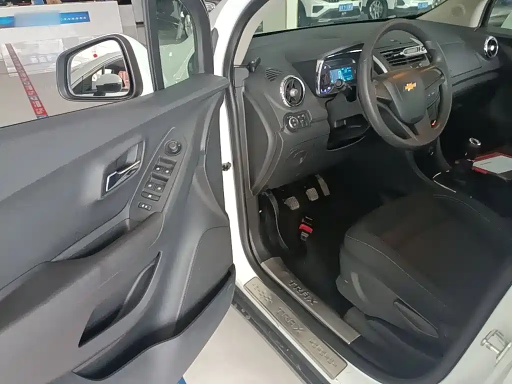 Chevrolet Trax 2014 — фото 16