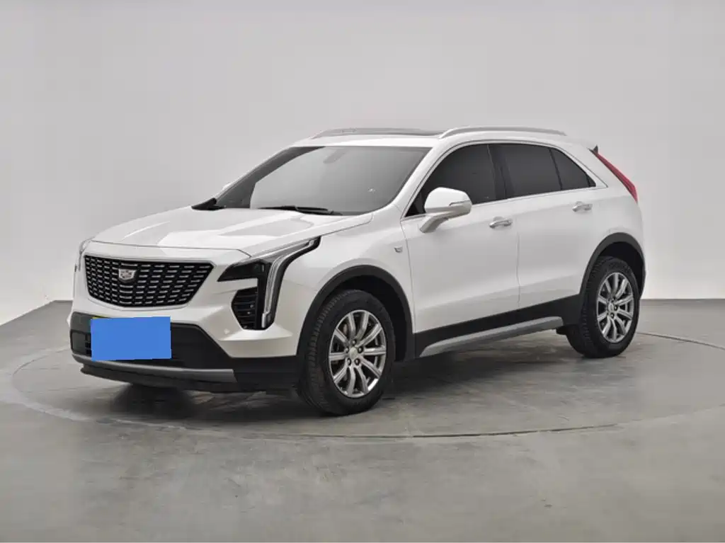 Cadillac XT4 2020 — фото 1