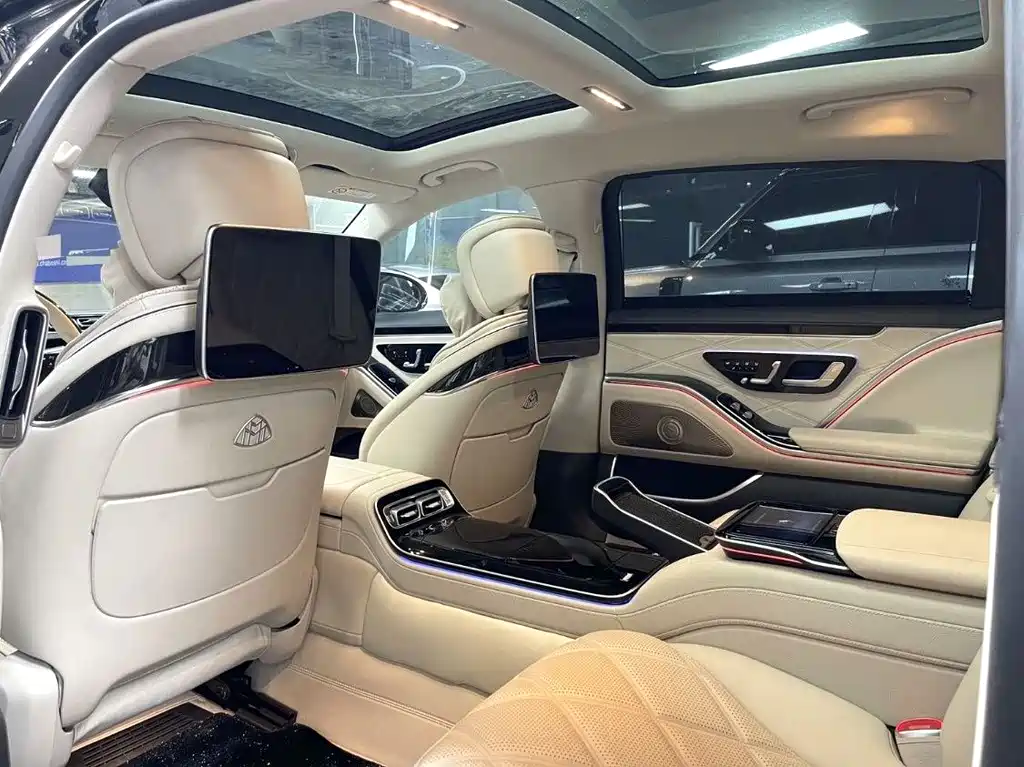 Mercedes-Benz Maybach S-Class 2022 — фото 9
