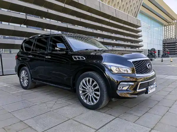 Infiniti QX80 2016
