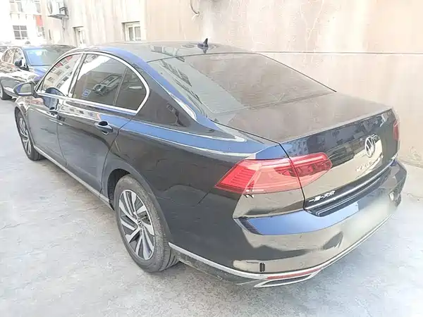 Volkswagen Magotan PHEV 2022
