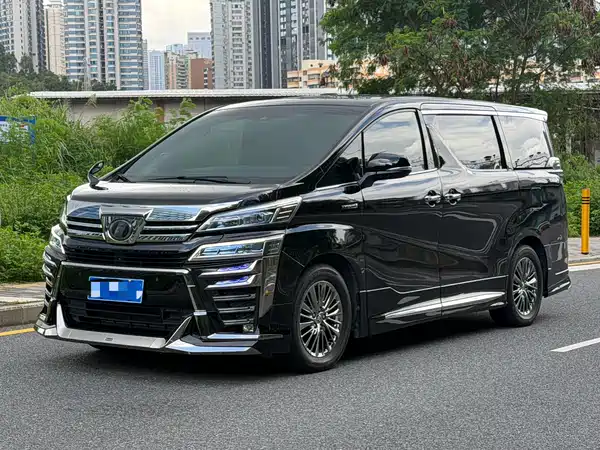 Toyota Vellfire 2021