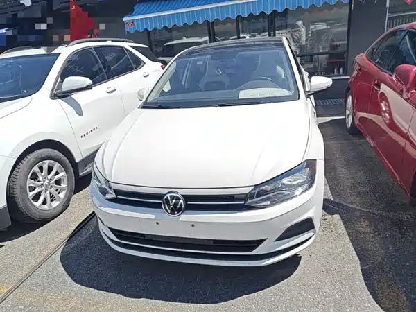 Volkswagen Polo 2022