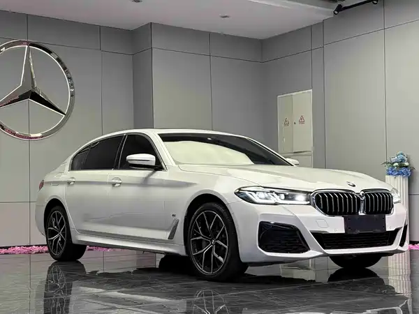 BMW 5 Series 2022