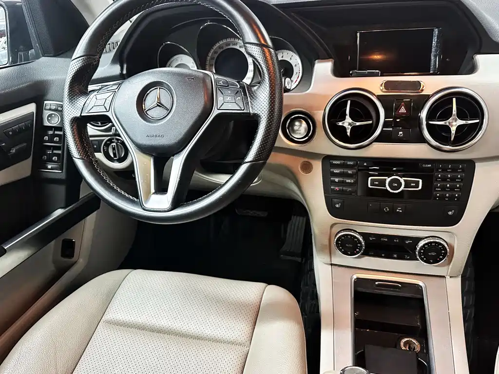 Mercedes-Benz GLK-Class 2014 — фото 10
