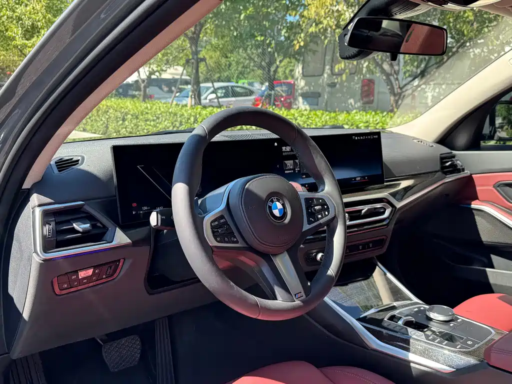 BMW 3 Series 2022 — фото 12