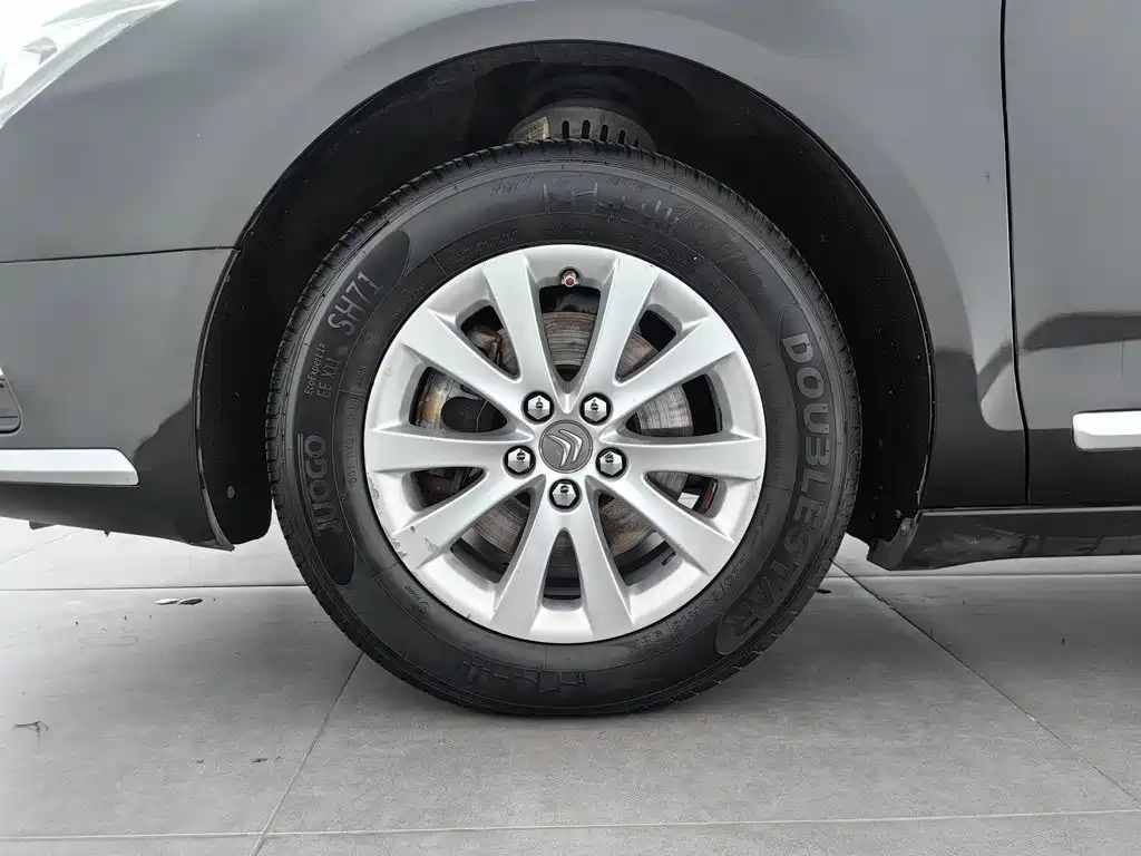 Citroën C5 2014 — фото 17