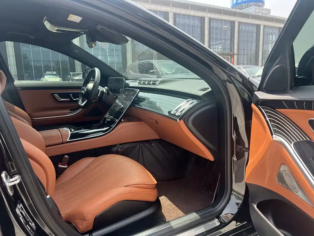 Mercedes-Benz S-Class 2023 — фото 4