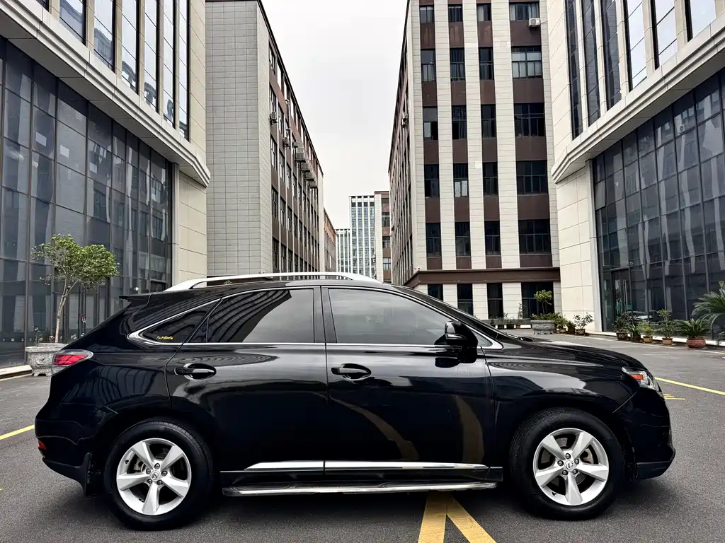 Lexus RX Classic 2012 — фото 4