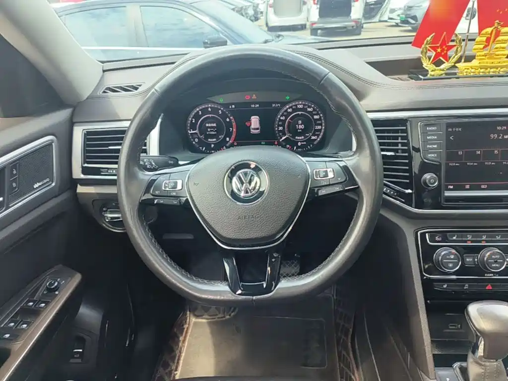 Volkswagen Teramont 2018 — фото 11
