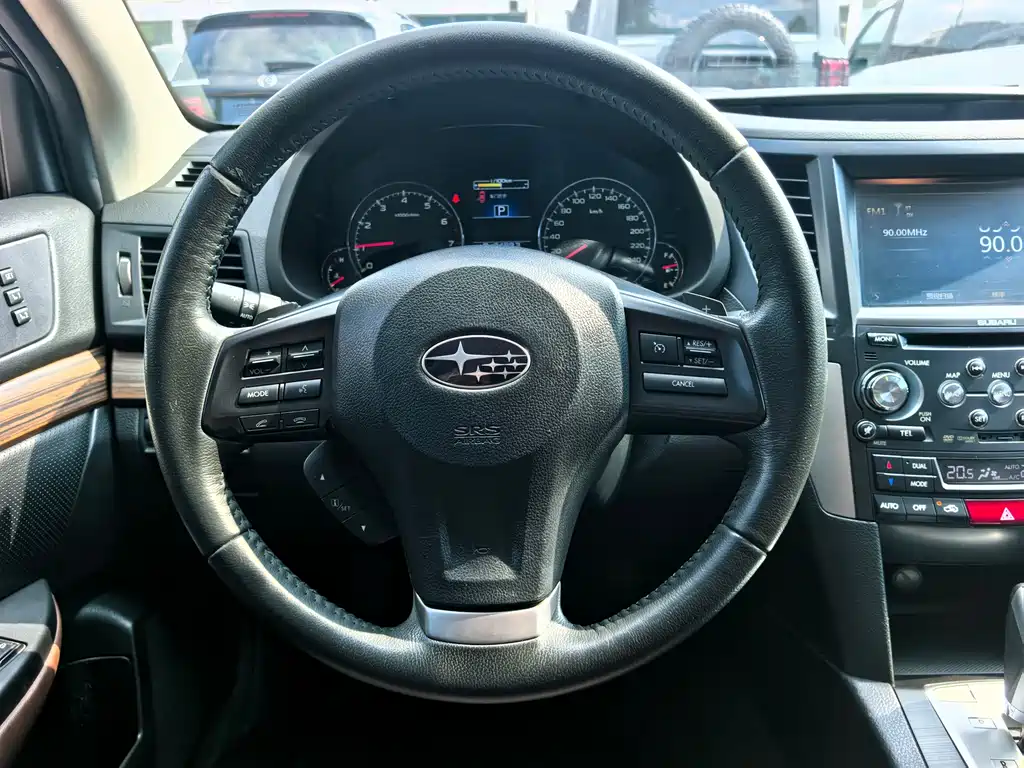 Subaru Outback 2014 — фото 13